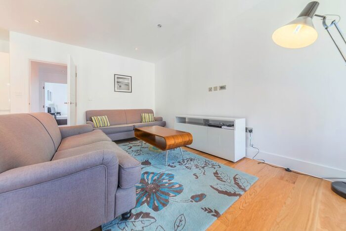 2 Bedroom Flat To Rent In Bonchurch Road, Portobello Square, London, W10