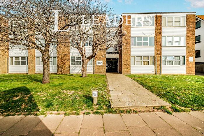 1 Bedroom Flat To Rent In Carlton House, Littlehampton Road, Worthing, BN13