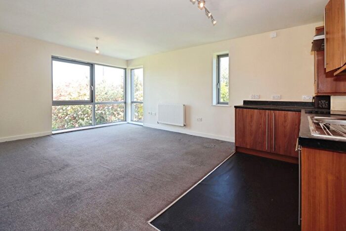2 Bedroom Flat For Sale In Wyck Beck Road, Bristol, Somerset, BS10