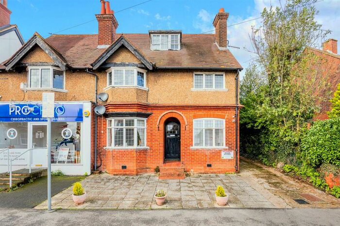 2 Bedroom Maisonette To Rent In Walton Street, Walton On The Hill, Tadworth, KT20