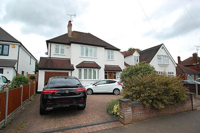 4 Bedroom Detached House To Rent In Sebastian Avenue, Shenfield, CM15