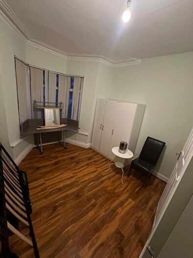 1 Bedroom Terraced House To Rent In Harriet Street, Cathays, Cardiff, CF24