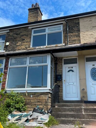 4 Bedroom Terraced House To Rent In Otley Road, Bradford, BD3