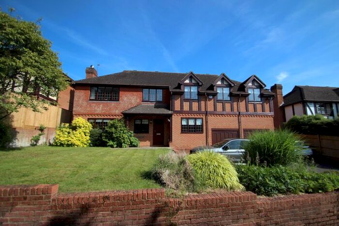 5 Bedroom Property For Sale In Skippers Hill, Five Ashes, Mayfield, TN20