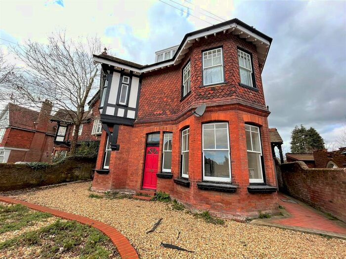 1 Bedroom Flat To Rent In Wraymead, Sedlescombe Road South, St. Leonards-On-Sea, TN38