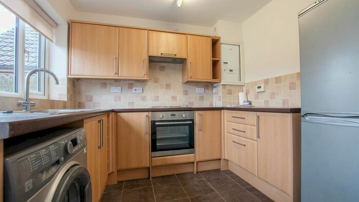 3 Bedroom Bungalow To Rent In Howards Link, Rawcliffe, York, YO30