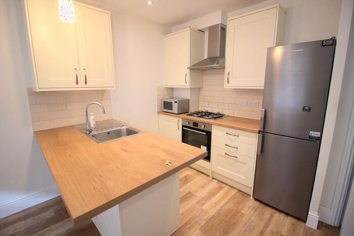 2 Bedroom Flat To Rent In Clarendon Road, Watford, WD17