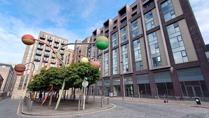 Studio To Rent In Wolstenholme Square, Liverpool, L1