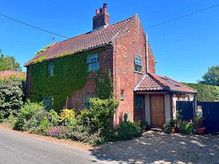 3 Bedroom Detached House For Sale In The Green, Aldborough, Norwich, NR11