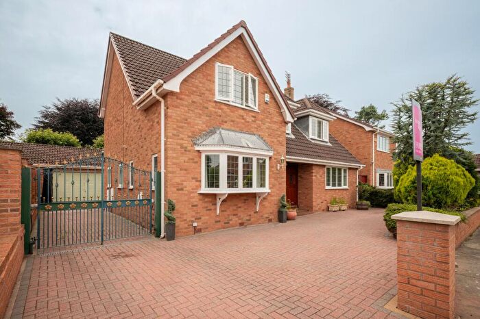 3 Bedroom Detached House For Sale In Broadlands, Southport, PR8