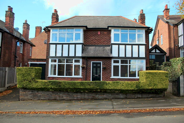 3 Bedroom Detached House To Rent In Wadham Road, NG5