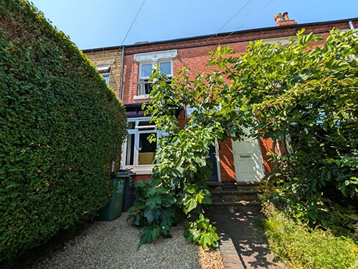 2 Bedroom Terraced House To Rent In Thimblemill Road, Smethwick, B67