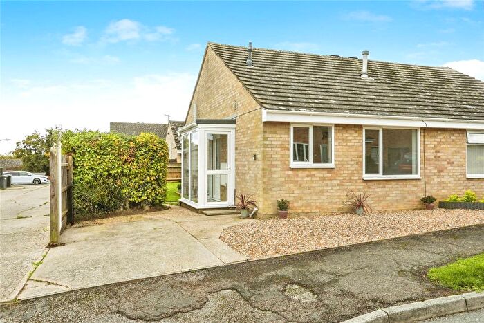 2 Bedroom Bungalow For Sale In Steggall Close, Needham Market, Ipswich, Suffolk, IP6