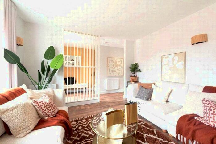 4 Bedroom Detached House To Rent In Windrow Close, Airie, Bolton, BL3