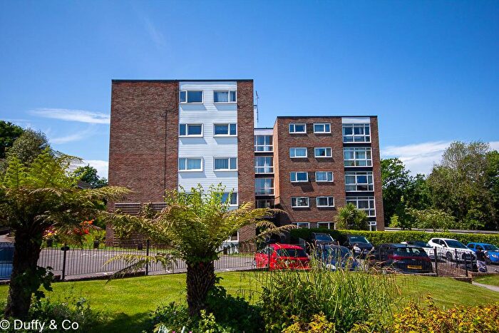 2 Bedroom Apartment To Rent In Kipling Court, Winnals Park, Paddockhall Road, RH16