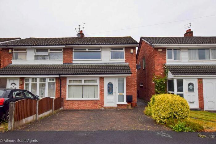3 Bedroom Semi-Detached House To Rent In Gawsworth Close, Timperley, Altrincham, WA15