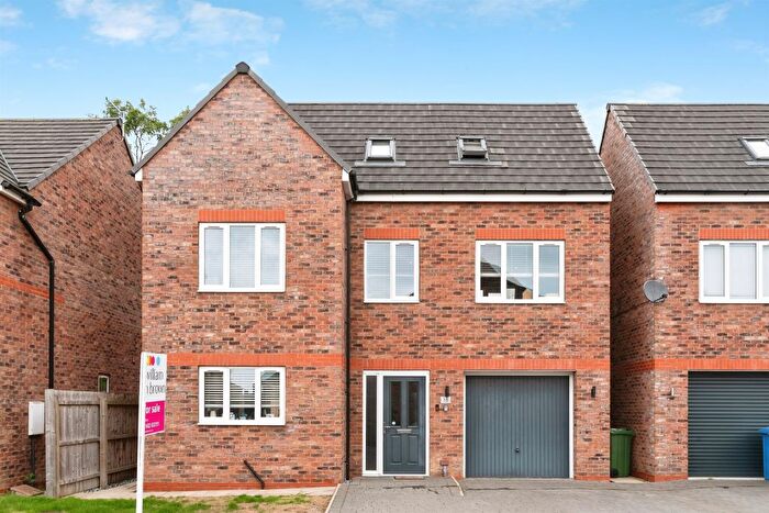 3 Bedroom Property For Sale In Carter Drive, Hessle, HU13