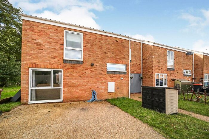 3 Bedroom End Of Terrace House To Rent In Redwood Lane, Raf Lakenheath, Brandon, IP27