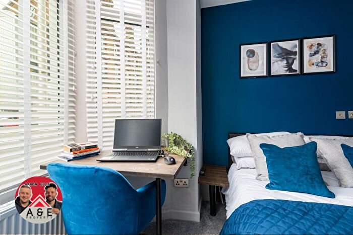 1 Bedroom Terraced House To Rent In Linden Road, Kent, Gillingham, ME7