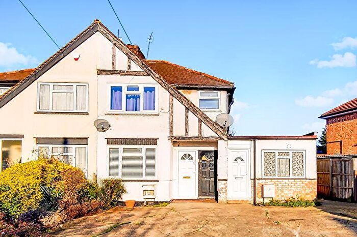 1 Bedroom Flat To Rent In Weald Lane, Harrow, HA3