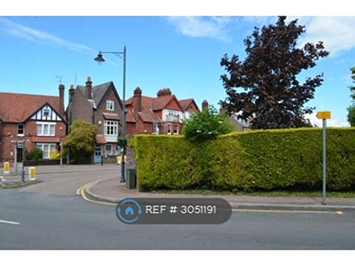 1 Bedroom Flat To Rent In High Street, Tring, HP23