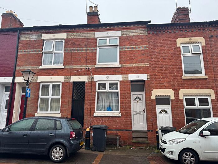 3 Bedroom Terraced House To Rent In Worthington Street, Leicester, LE2