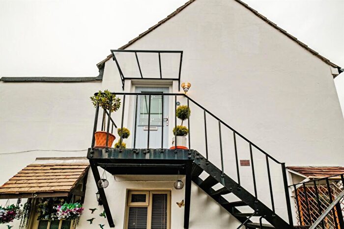 2 Bedroom Penthouse For Sale In Church Street, Storrington, Pulborough, RH20