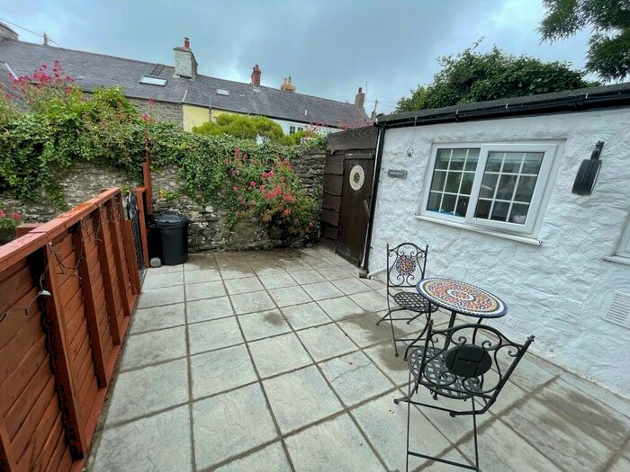 2 Bedroom Cottage For Sale In Aberarth, Aberaeron, SA46