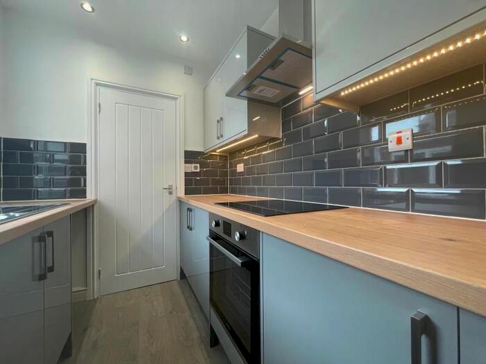 1 Bedroom Flat To Rent In Nottingham Road, Eastwood, Nottingham, NG16