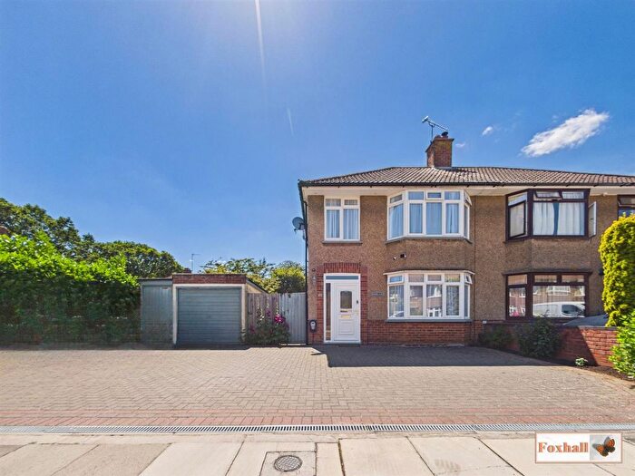 3 Bedroom Semi Detached House For Sale In Tasmania Road, Ipswich, IP4