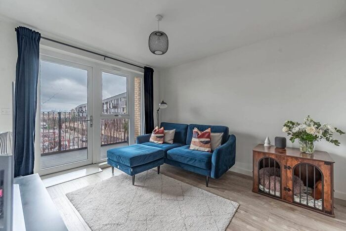 1 Bedroom Flat For Sale In Westmoreland Road, Kingsbury, London, NW9