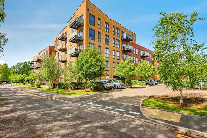 2 Bedroom Flat For Sale In Frogmore Road, Hemel Hempstead, HP3