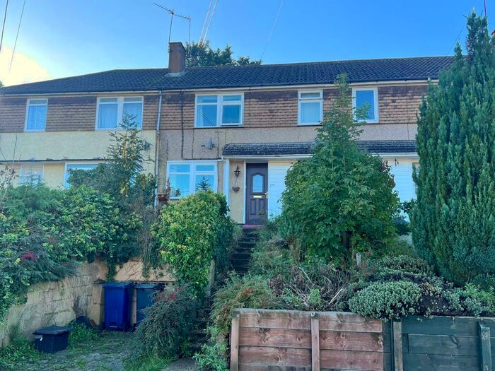 3 Bedroom Terraced House To Rent In Glenister Road, Chesham, HP5