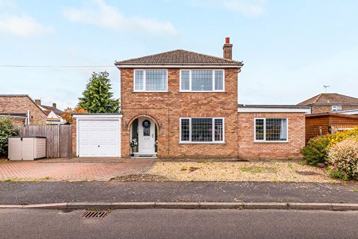 4 Bedroom Detached House For Sale In Chapel Gardens, Whaplode, PE12
