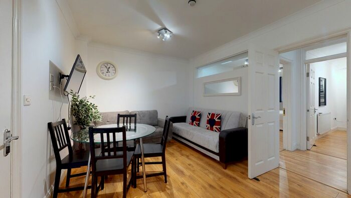 3 Bedroom Flat To Rent In Edgware Road, London W2