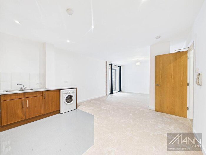 2 Bedroom Flat To Rent In Henry Street, Liverpool, L1