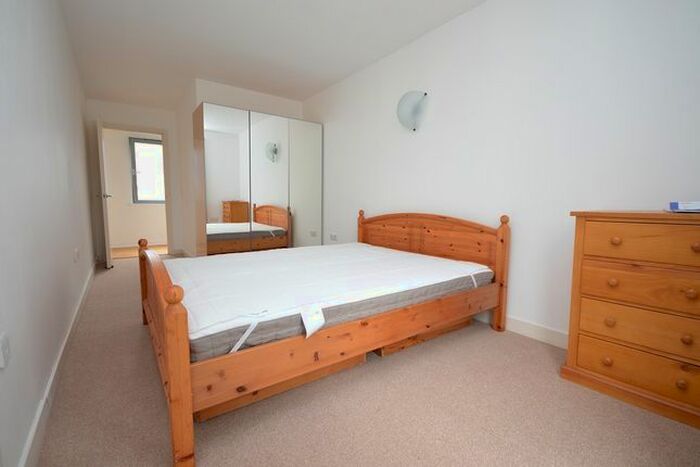 2 Bedroom Flat To Rent In Deals Gateway, London, SE13