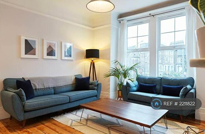 2 Bedroom Flat To Rent In London, London, SE21