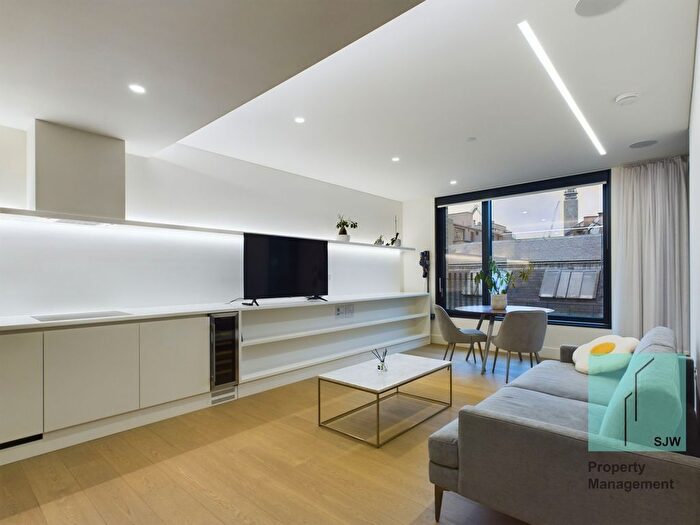 1 Bedroom Flat To Rent In Rathbone Place, London, W1T