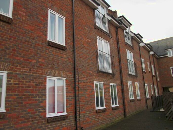 2 Bedroom Flat To Rent In Sillence Court, Royston, SG8