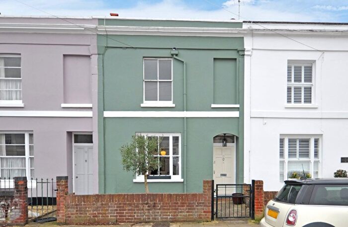 3 Bedroom Terraced House For Sale In Victoria Place, Cheltenham, GL52