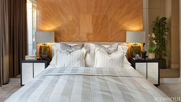 1 Bedroom Flat For Sale In Distillery Wharf Parr's Way, London, W6