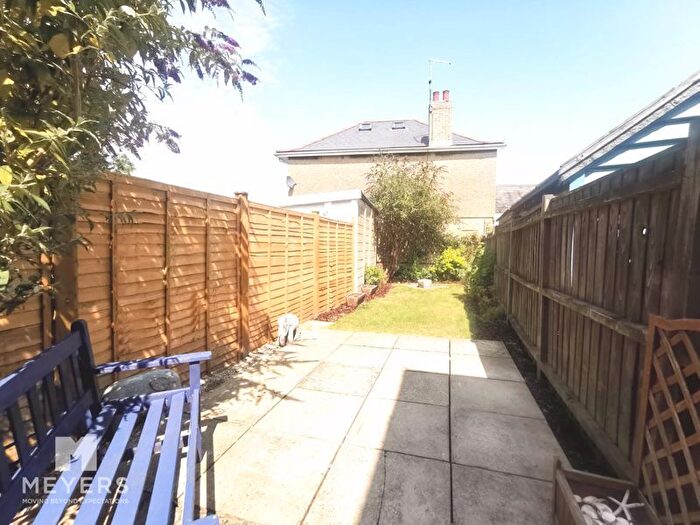 2 Bedroom Flat To Rent In Inverleigh Road, Southbourne, BH6