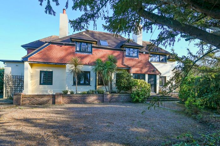 6 Bedroom Detached House For Sale In Whydown Road, Bexhill On Sea, TN39