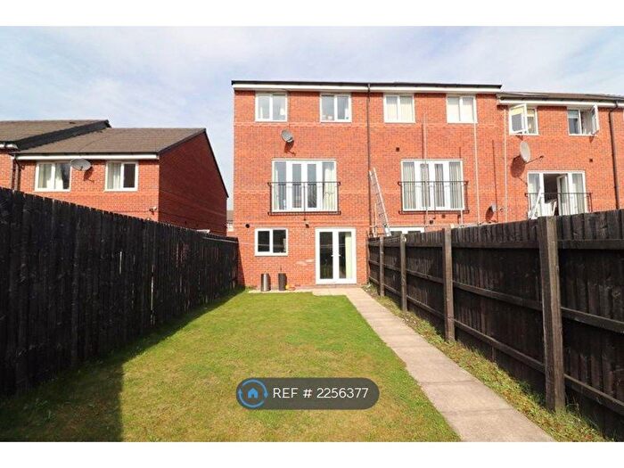 4 Bedroom Semi-Detached House To Rent In Celia Street, Manchester, M8