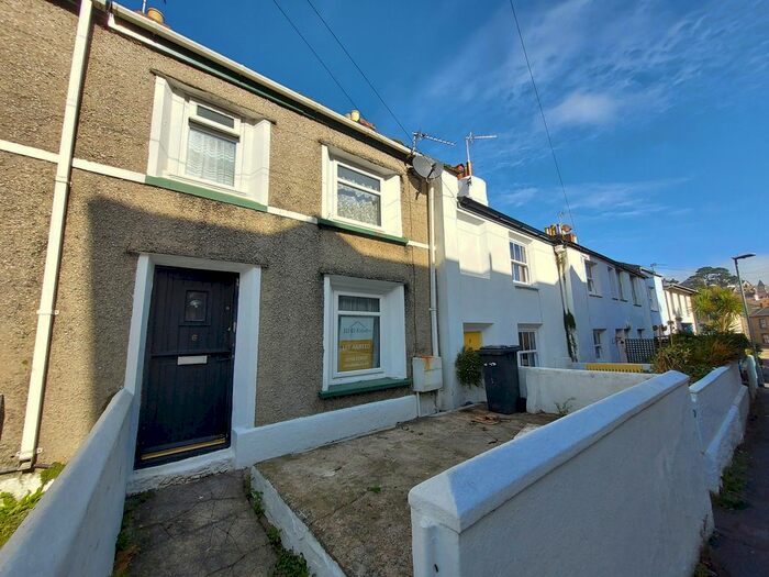 2 Bedroom Terraced House To Rent In Leskinnick Place, Penzance, TR18