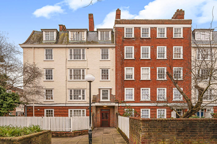 1 Bedroom Apartment For Sale In Sebbon Street, London, N1