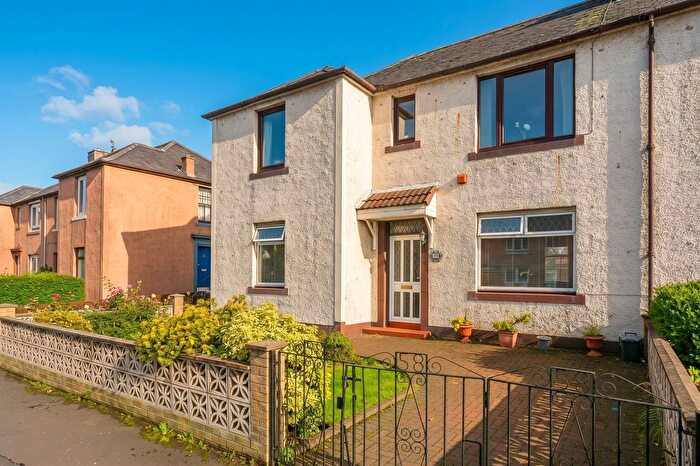 2 Bedroom Villa For Sale In Stevenson Drive, Stenhouse, Edinburgh, EH11