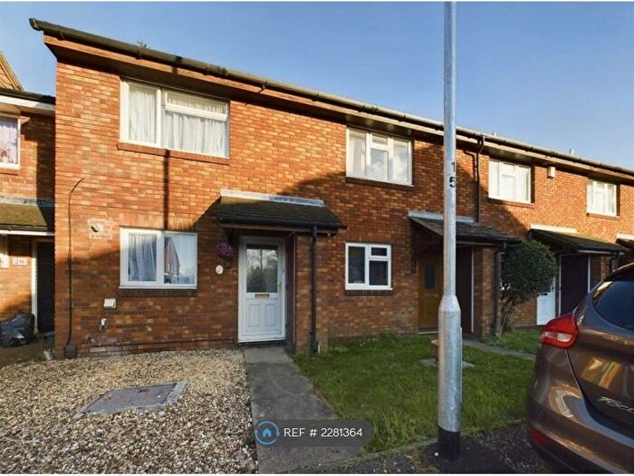 2 Bedroom Terraced House To Rent In Hindhead Close, Uxbridge, UB8