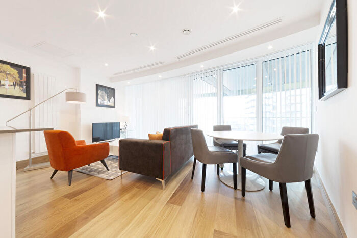 2 Bedroom Apartment To Rent In Crossharbour Plaza, London, E14